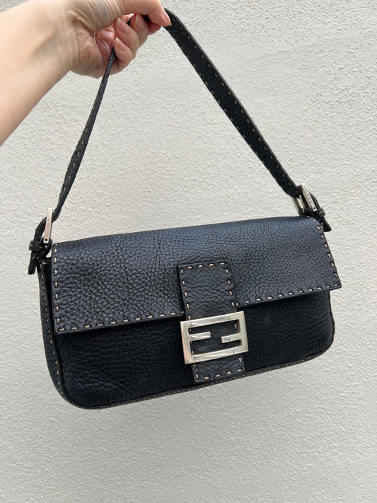 Pre-loved Fendi Baguette Black Cuoio Romano Leather Selleria with Sterling Silver Hardware