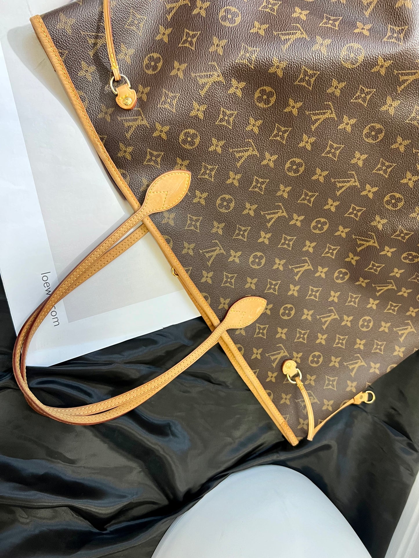 Pre-loved Louis Vuitton Neverfull Leather Tote GM Monogram