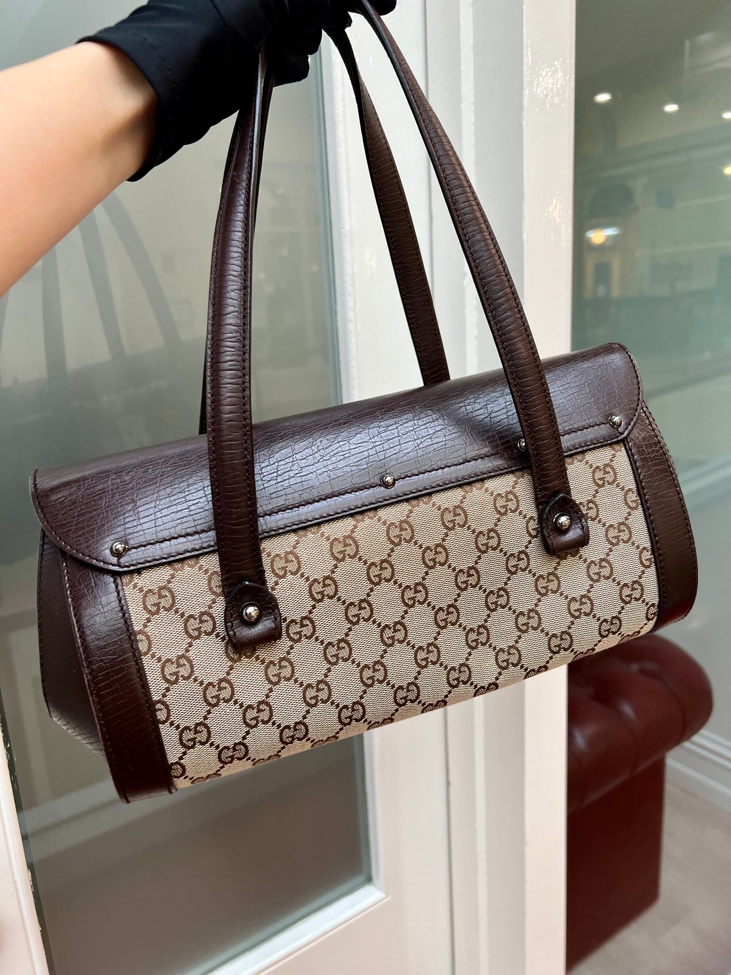 Pre-loved Gucci by Tom Ford Brown Bullet Bag Bamboo Lock Flap S/S 2003