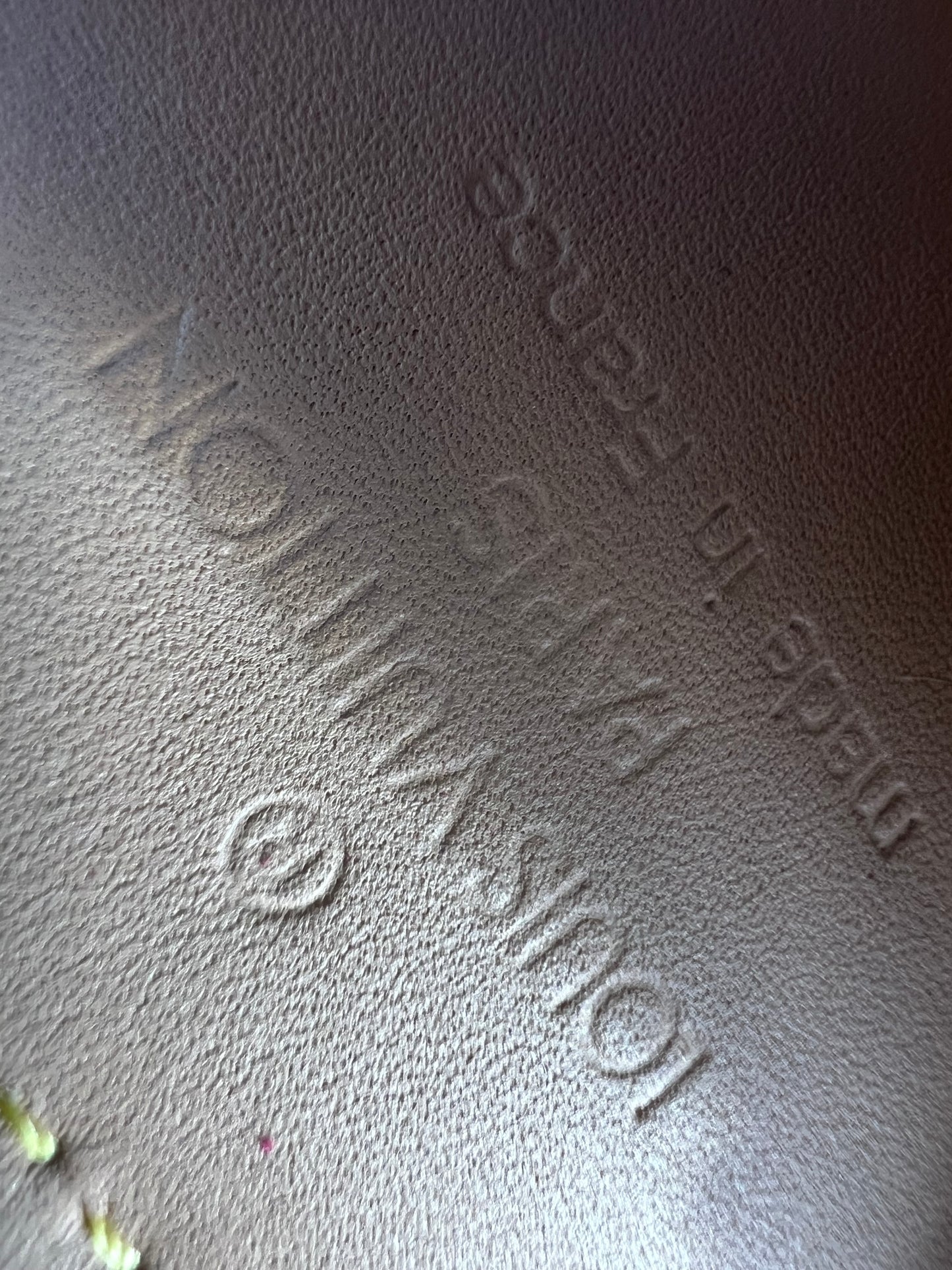 Pre- loved Louis Vuitton x Murakami Limited Edition Monogram Multicolor Porte Monnaie Coeur Porte-Monnaie 2007