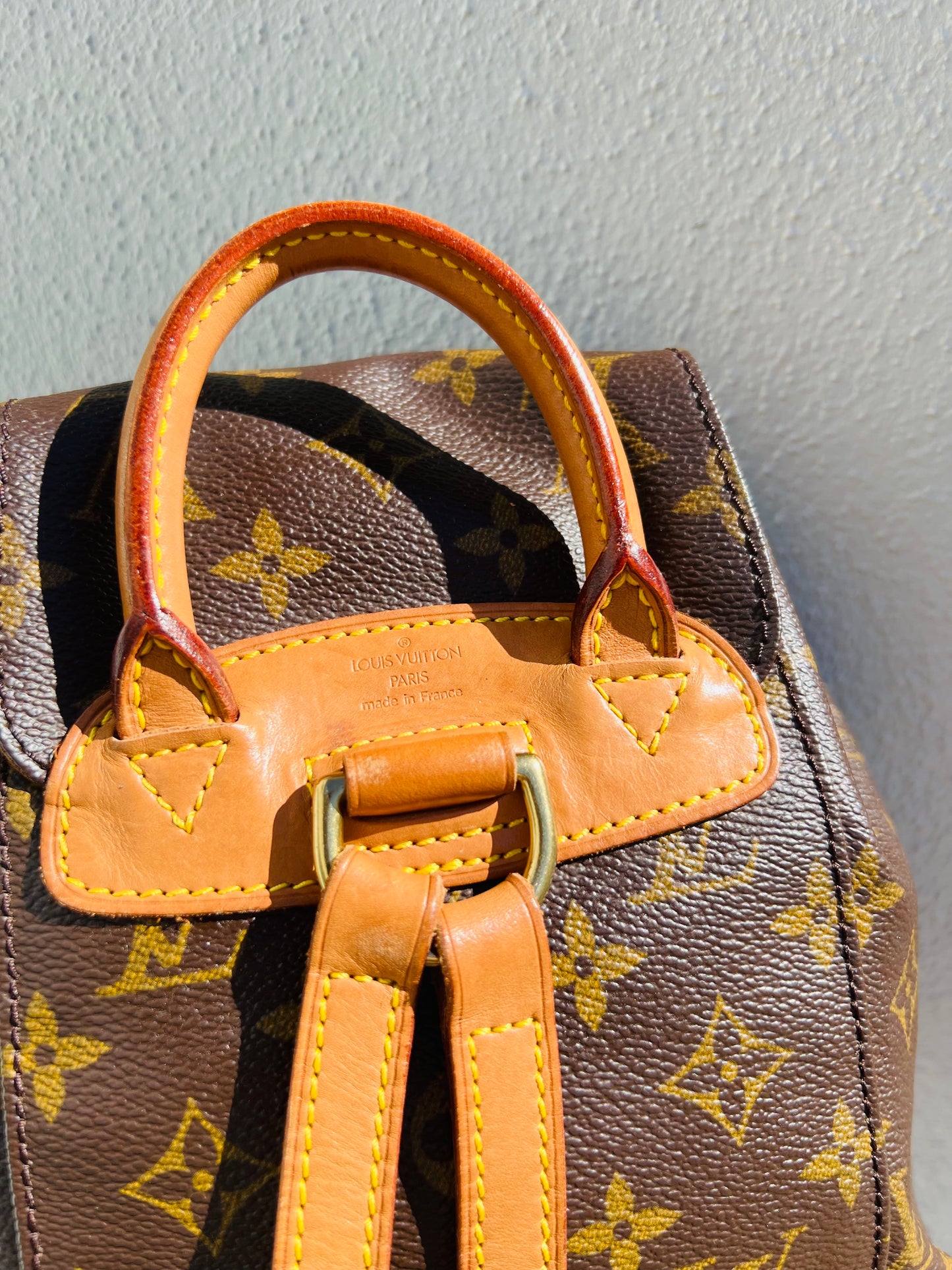 Pre-loved LOUIS VUITTON Monogram PM Montsouris Backpack 1997