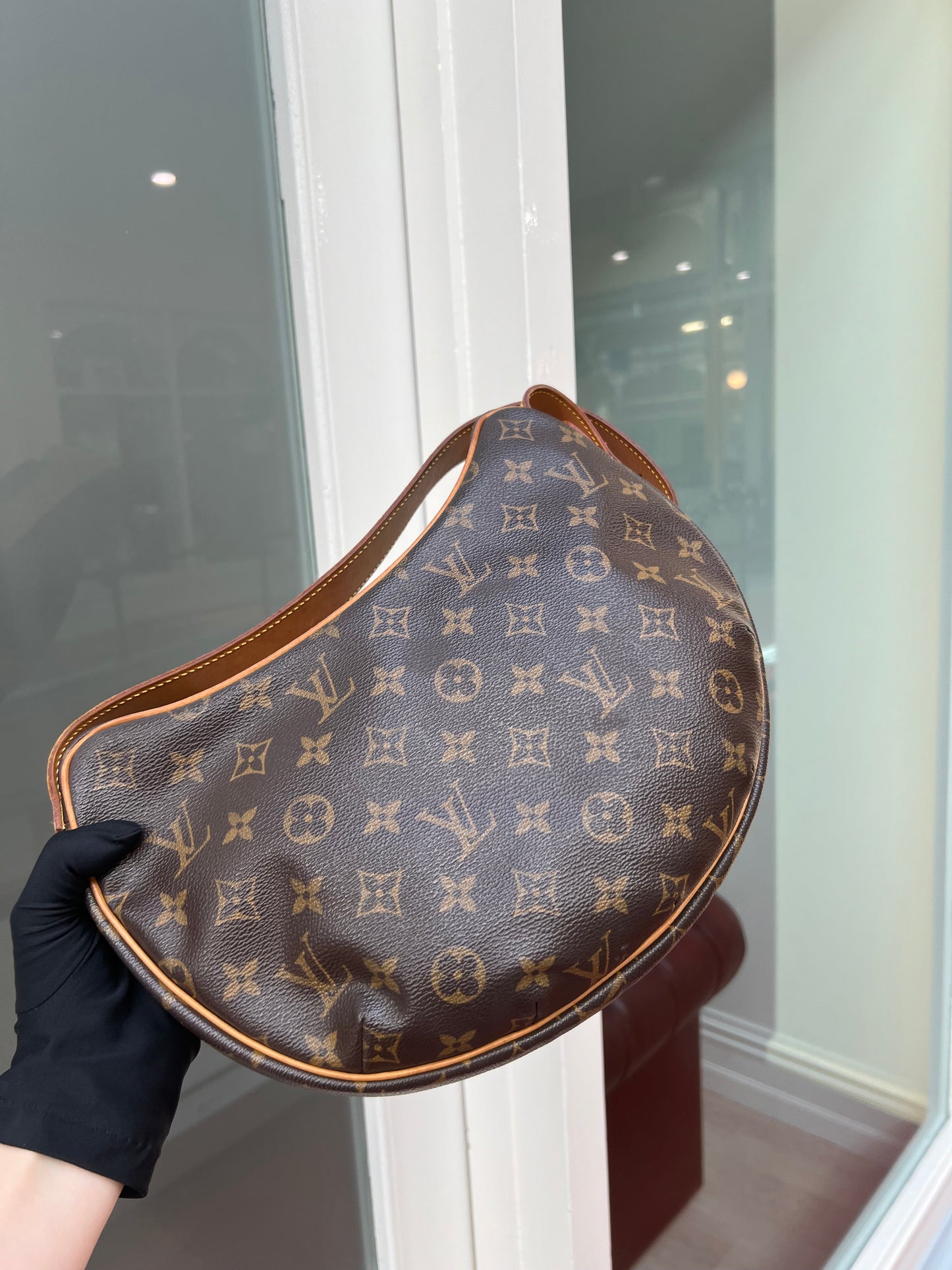 Pre-owned Louis Vuitton Croissant mm Shoulder Bag - Brown 2003