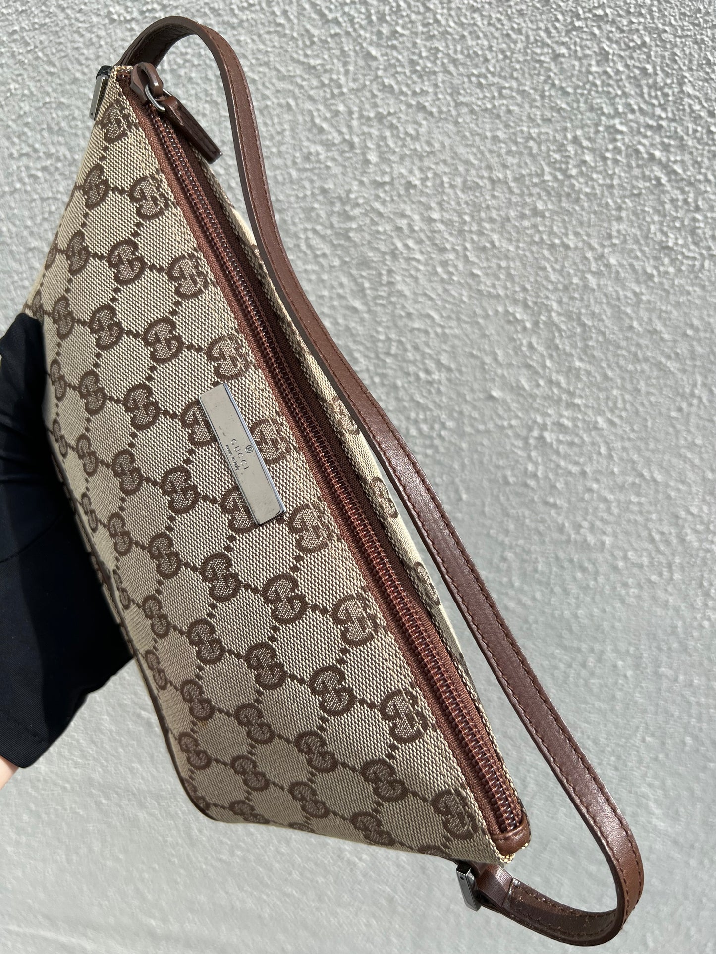 Pre-loved Gucci vintage GG Canvas Boat Baguette Bag Brown