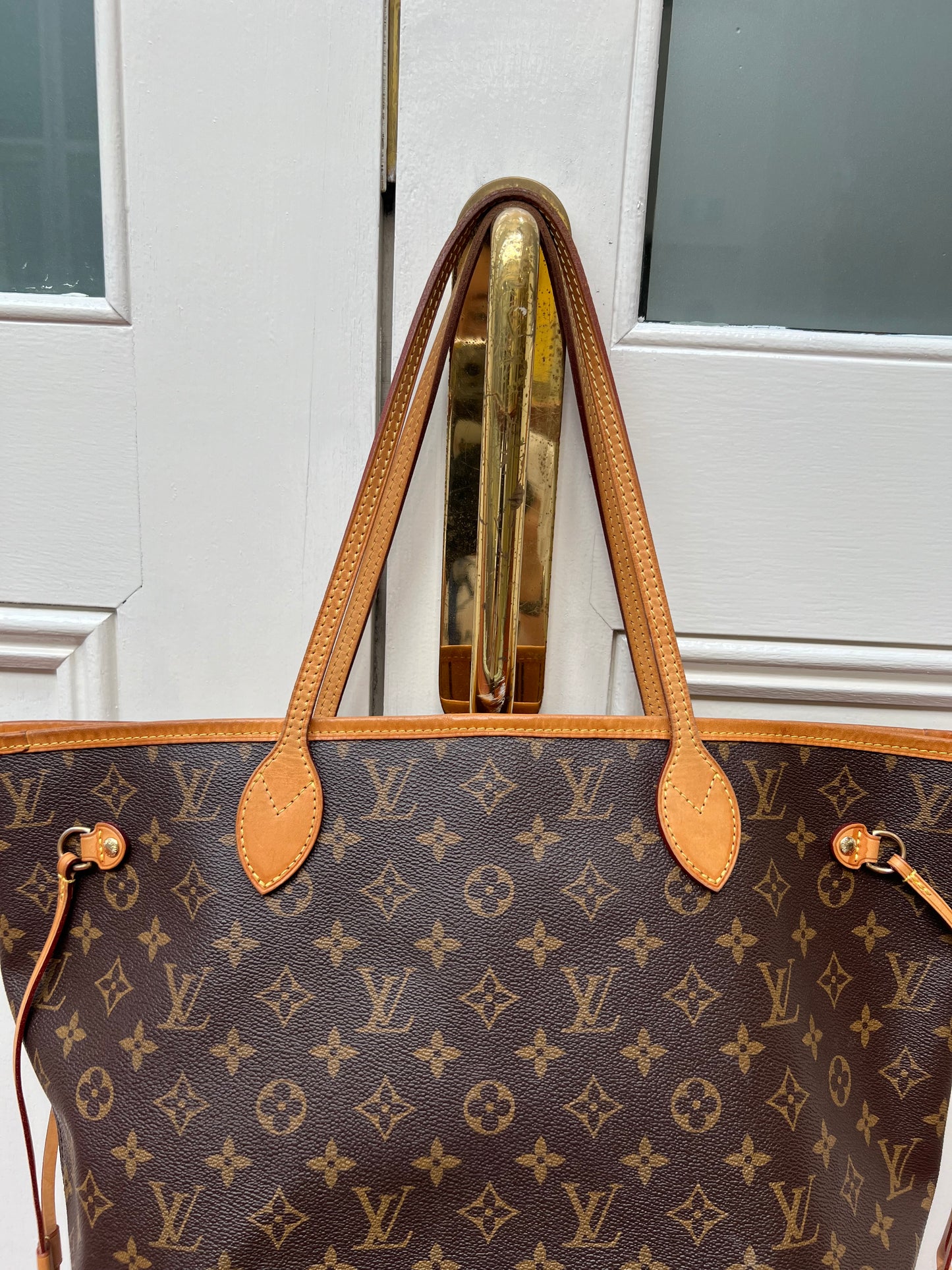 Pre-loved Louis Vuitton Neverfull Leather Tote MM Monogram 2014