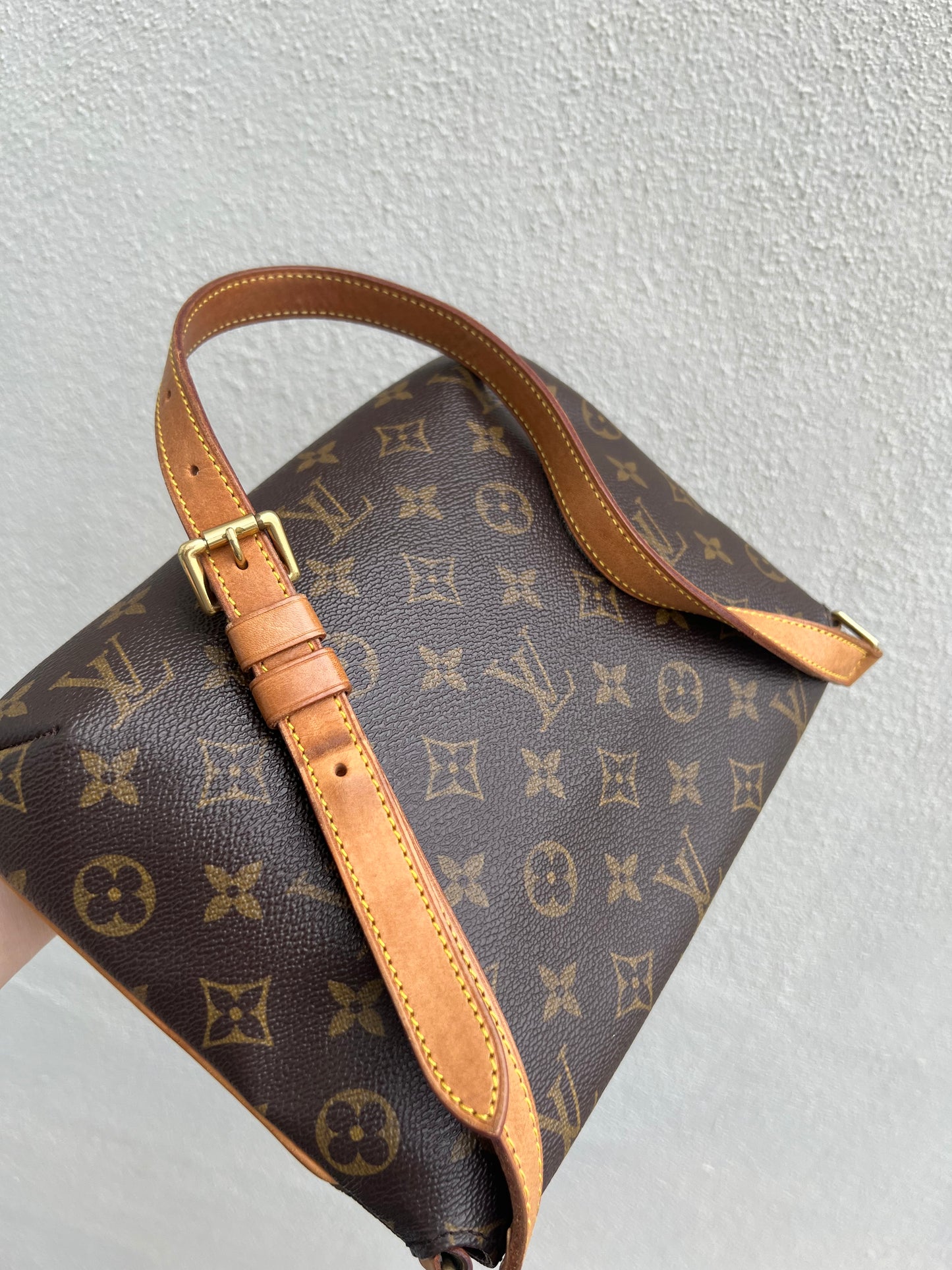 Preloved Louis Vuitton Monogram Canvas Musette Tango Short Strap Shoulder Bag 2001