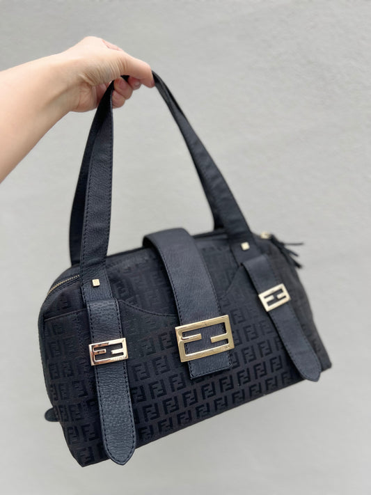 Pre-loved Fendi Baguette Mulitpocket Black Canvas and Leather Shoulder Bag