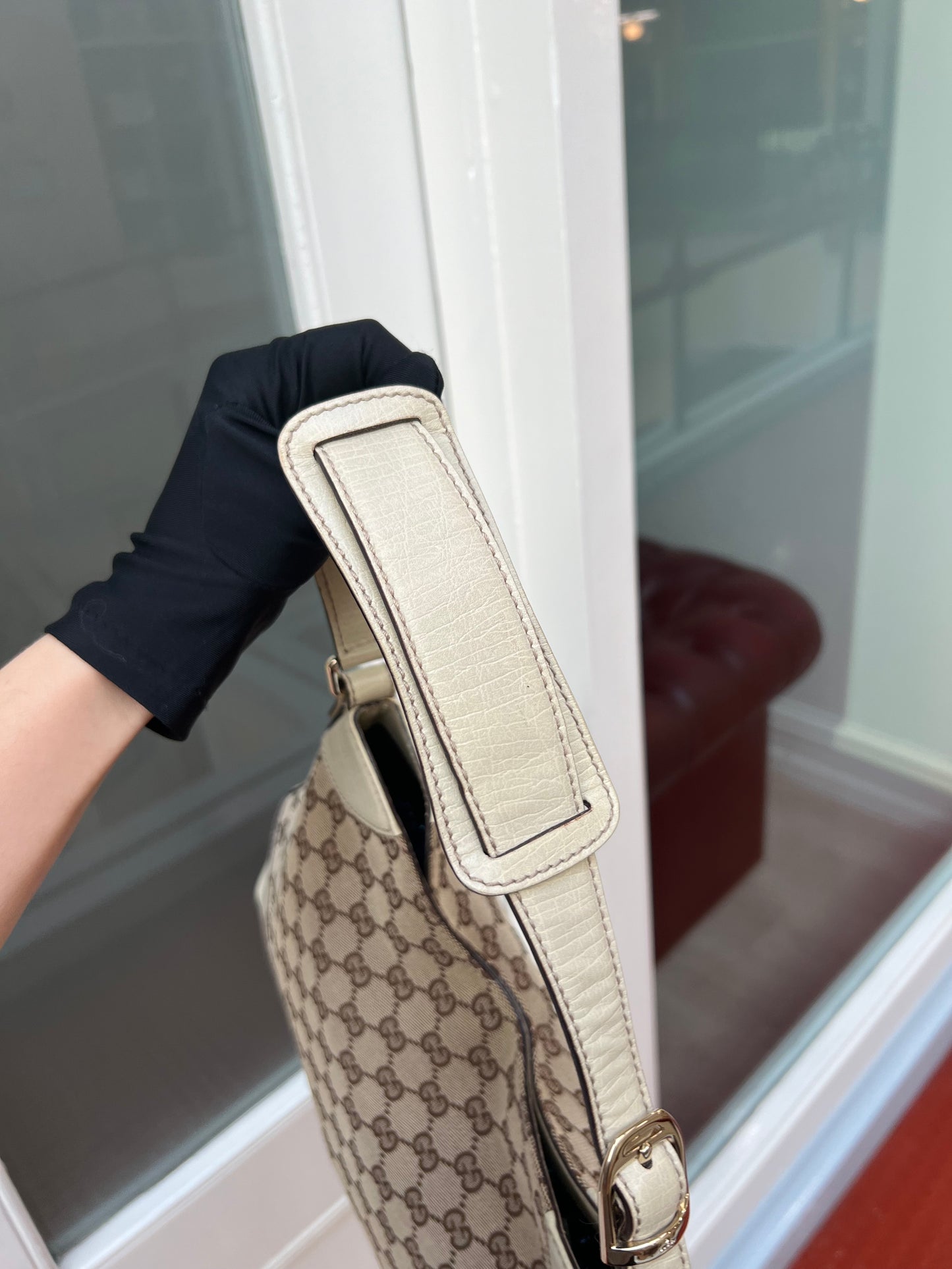 Pre-loved Gucci Hobo Horsebit Monogramm GG Shoulder bag