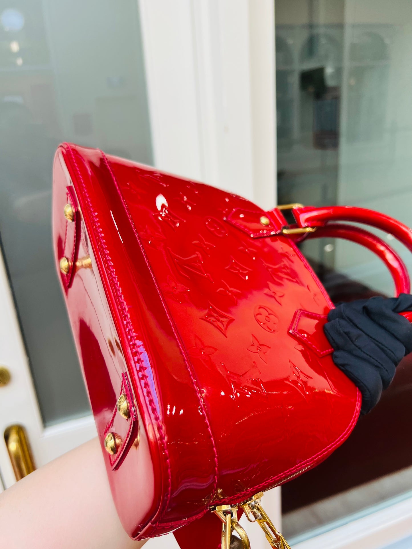 Pre-Owned Louis Vuitton Alma BB two-way handbag 2013