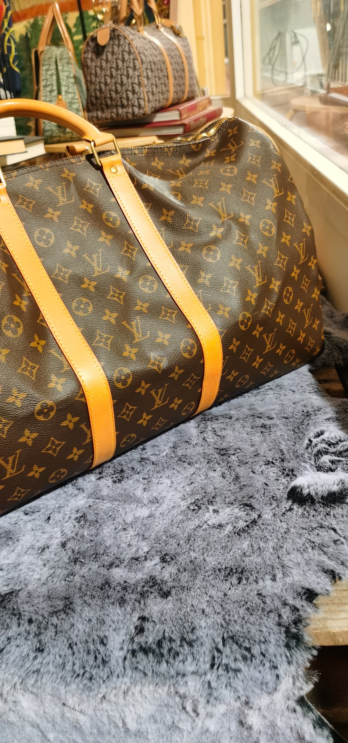 Pre-loved Louis Vuitton Keepall Bandoulière 55 Travel Bag Monogram