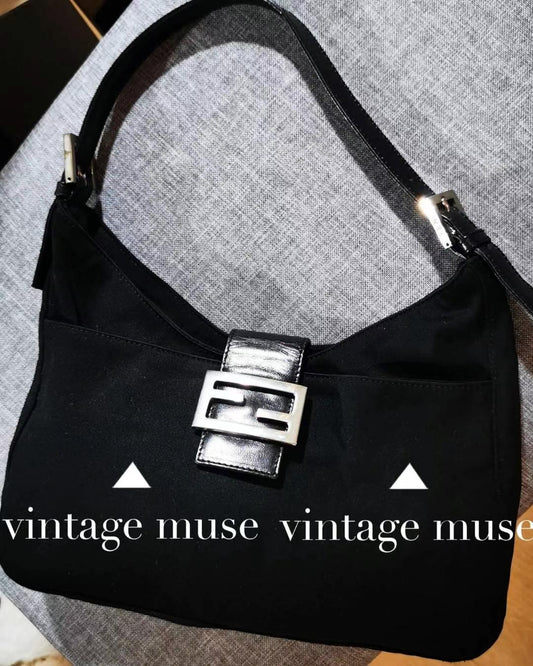 Pre-loved Fendi Vintage Nylon Shoulder Bag Black