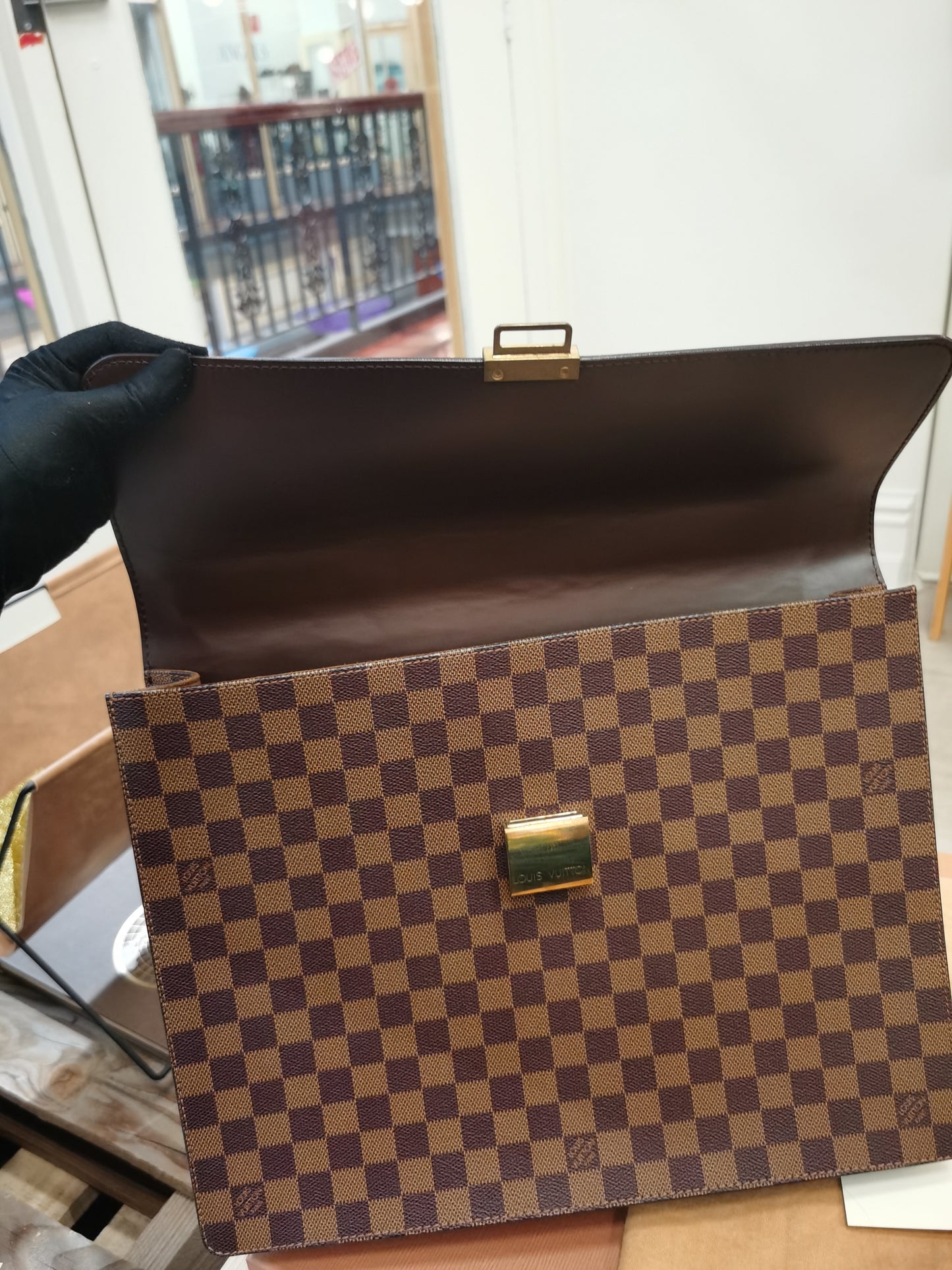 Pre-loved Louis Vuitton Altona Briefcase in brown checkerboard canvas and brown leather 2001