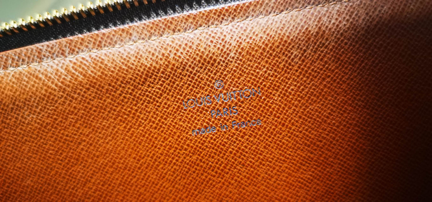 Pre-loved Louis Vuitton Vintage Document Bag Laptop Bag Monogram