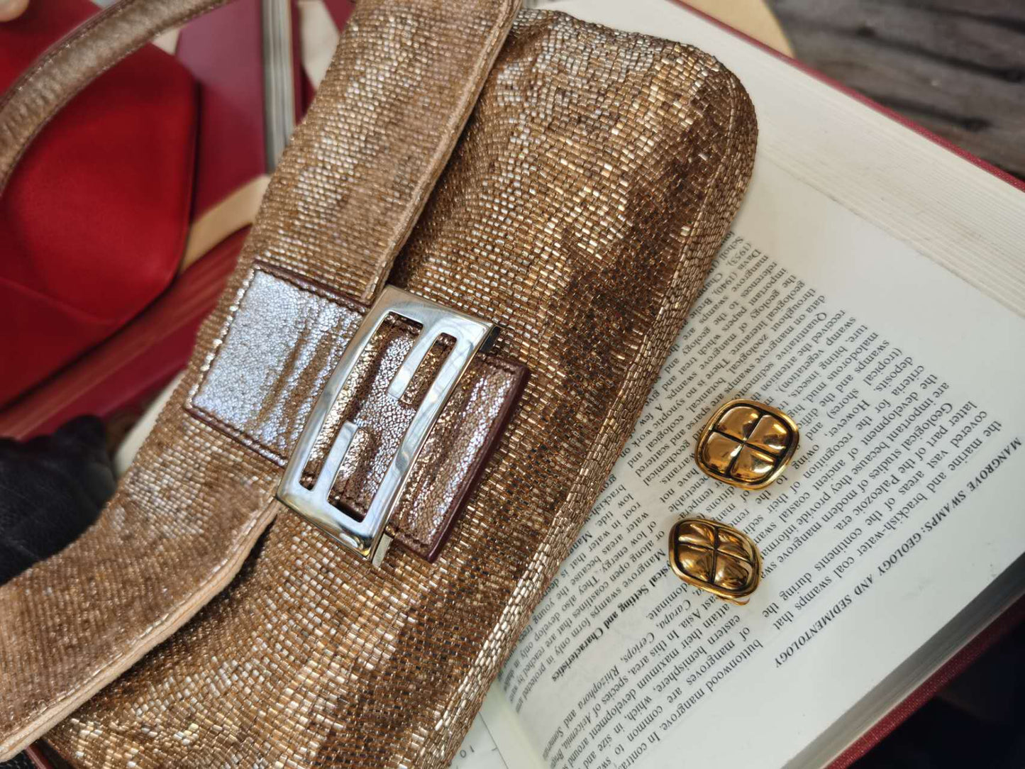 Pre-loved Fendi Vintage Giltter Baguette Handbag