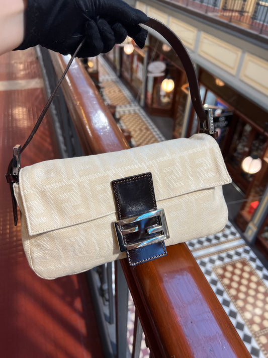 Pre-loved Fendi Vintage Zucca Baguette bag