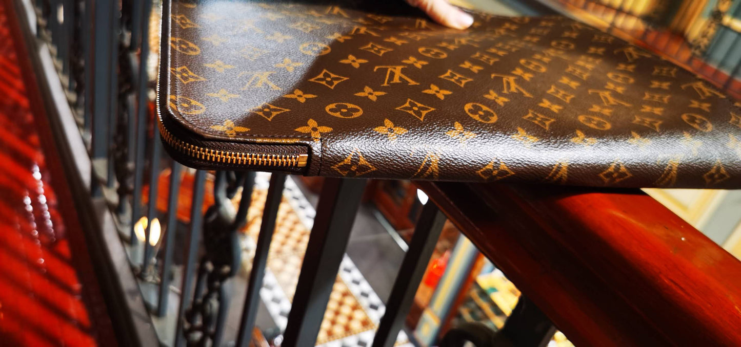 Pre-loved Louis Vuitton Vintage Document Bag Laptop Bag Monogram