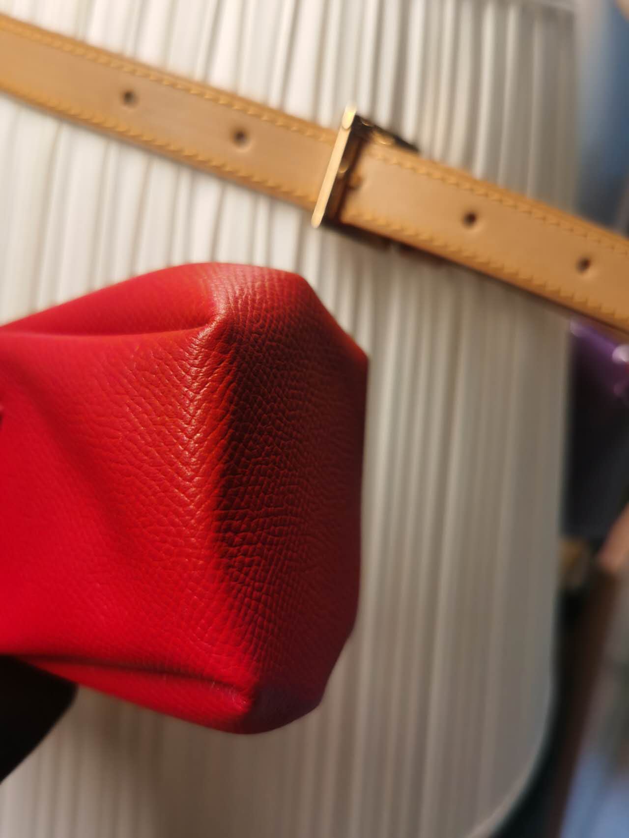 Pre-loved Hermès Mini Vespa Leather Bag