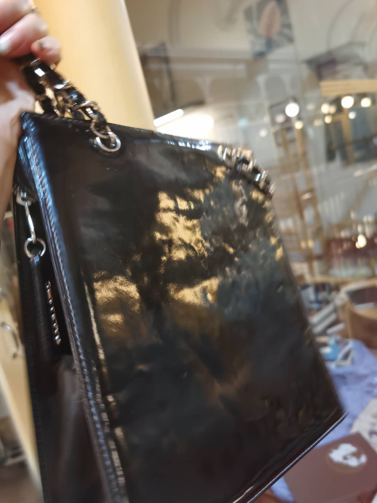 Pre-loved Chanel Vintage Black Patent Leather Shoulder Bag SHW