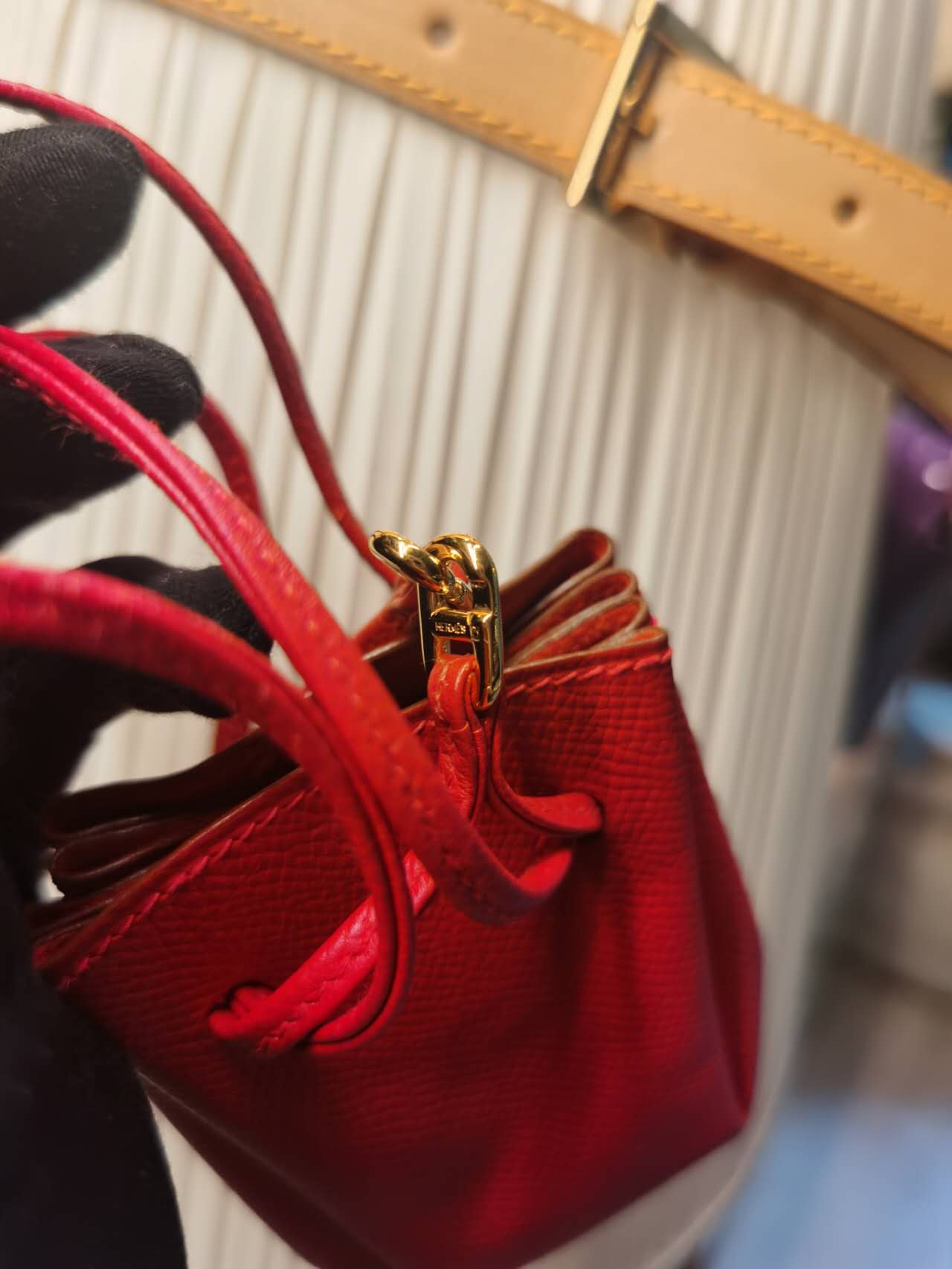 Pre-loved Hermès Mini Vespa Leather Bag