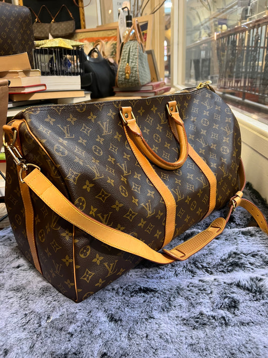 Pre-loved  Louis Vuitton Keepall Bandoulière 50 Travel Bag Monogram