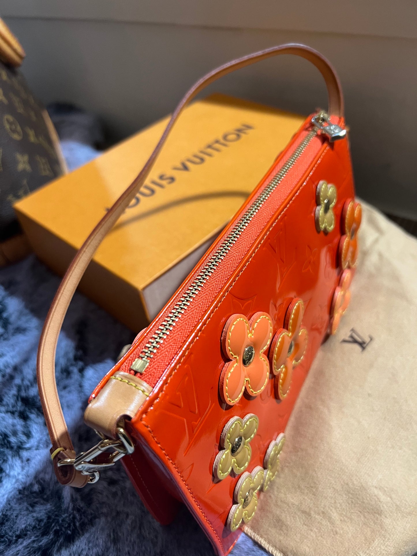 Pre-loved Louis Vuitton Pochette Accessoire Patent Leather Handbag Orange Flowers