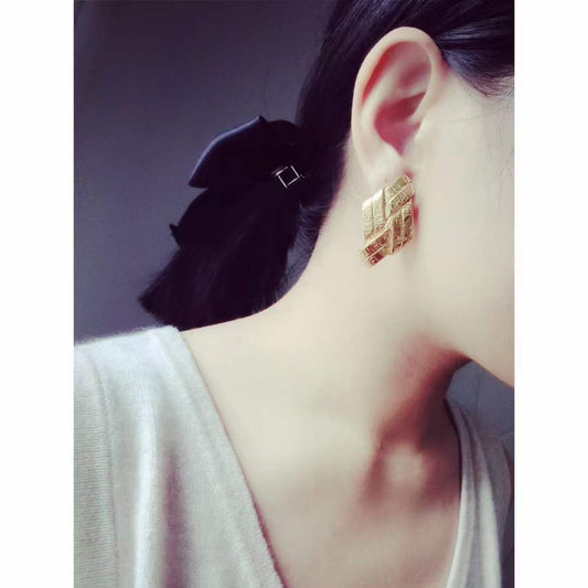 Pre-loved Chanel Vintage 1990s Diamond-shaped Logo-lettering Clip-on Earrings