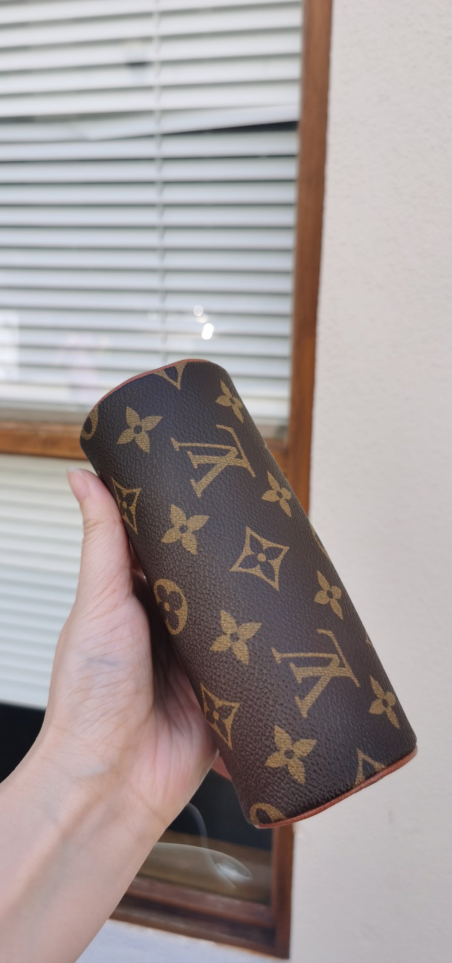 Pre-loved Louis Vuitton Papillon Leather Mini Bag