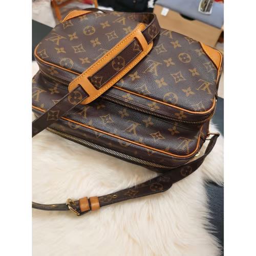 Pre-loved Louis Vuitton Vintage Nile Cloth Crossbody Bag Monogram