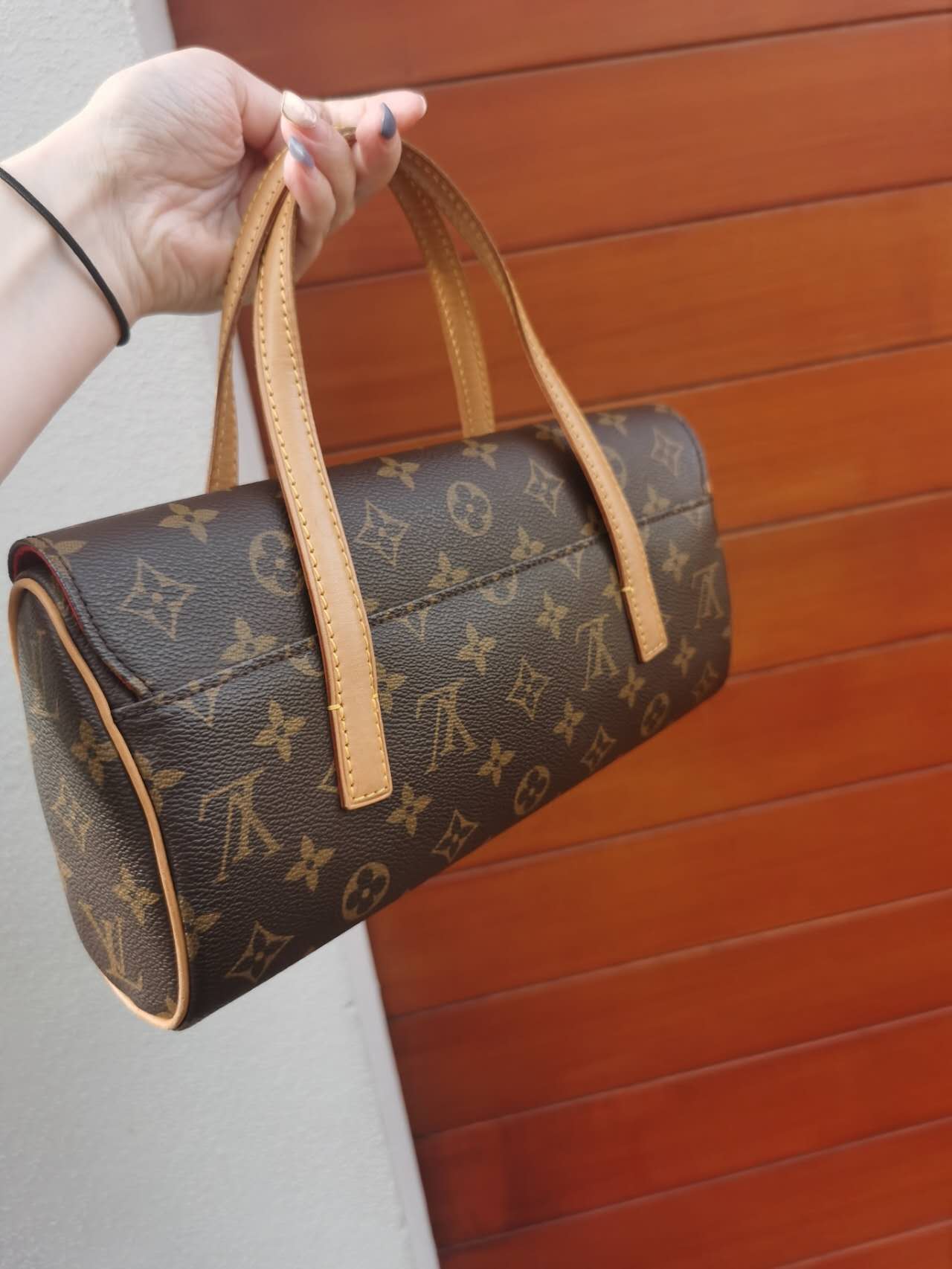 Pre-loved Louis Vuitton Vintage Baguette Handbag Monogram