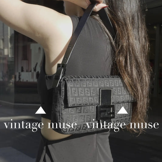 Pre-loved Fendi Vintage Baguette Handbag Black