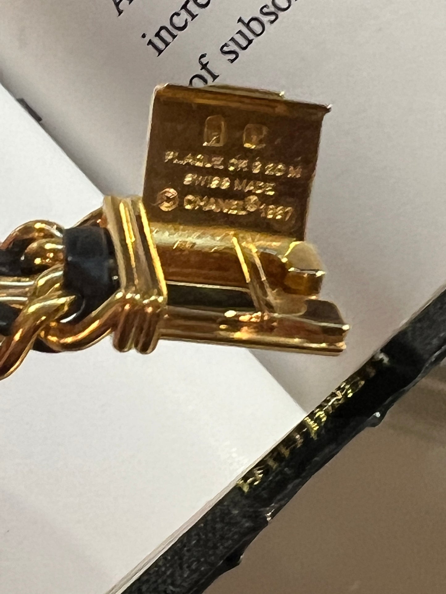 Pre-loved Chanel Vintage PREMIÈRE Watch size M