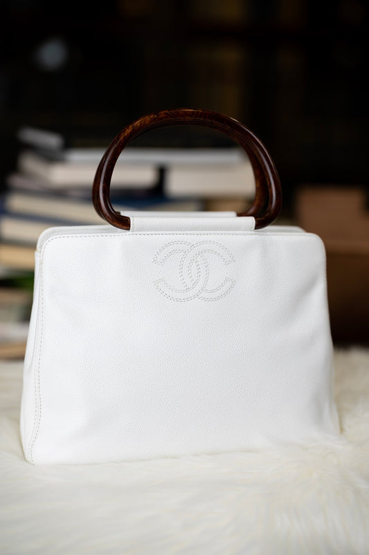 Pre-loved Chanel Vintage  White Caviar Wood Handbag