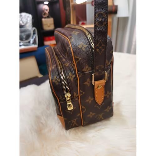 Pre-loved Louis Vuitton Vintage Nile Cloth Crossbody Bag Monogram
