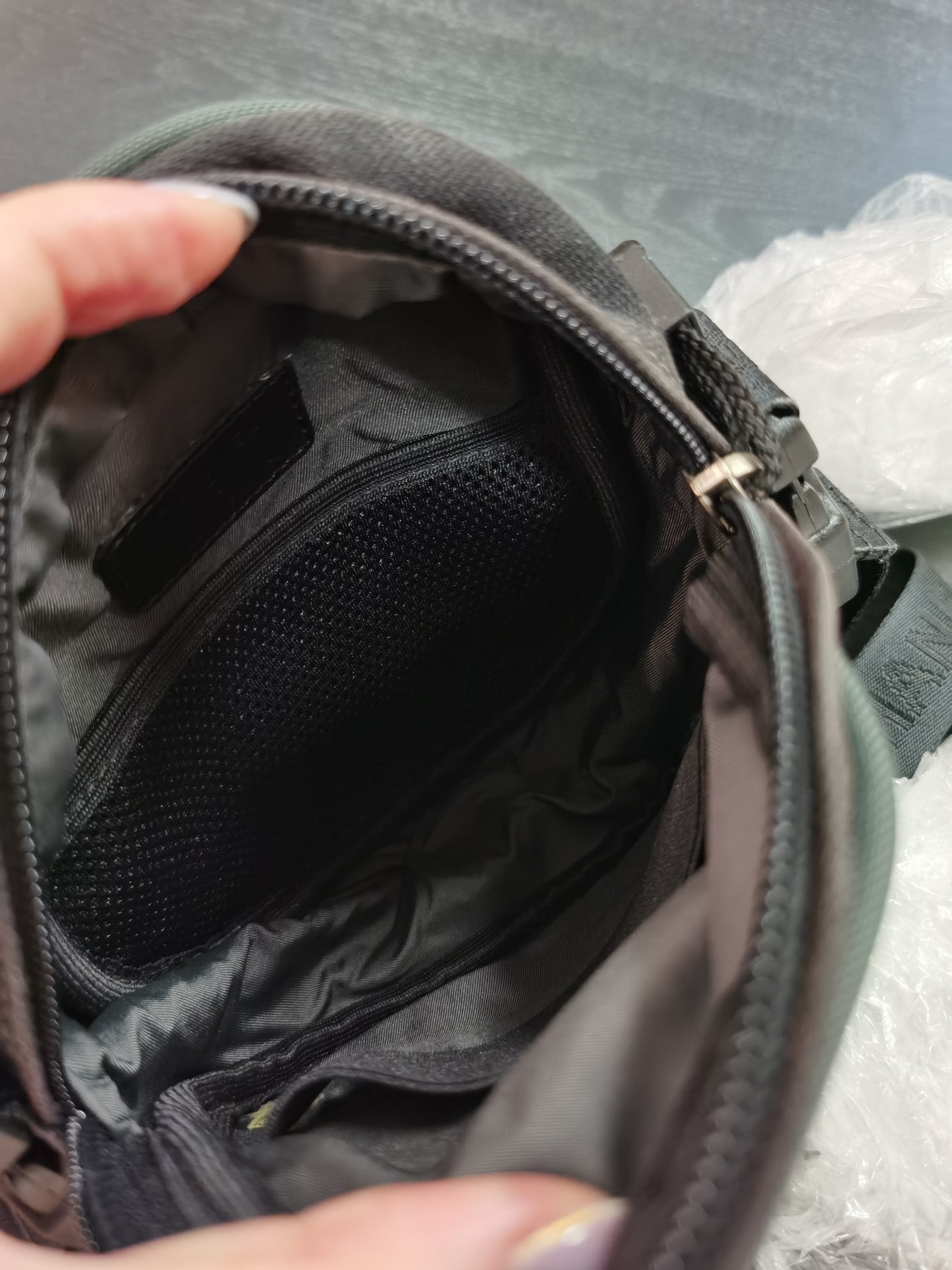 Pre-loved Chanel Vinatge Sport Line Crossbody Bag Black Green