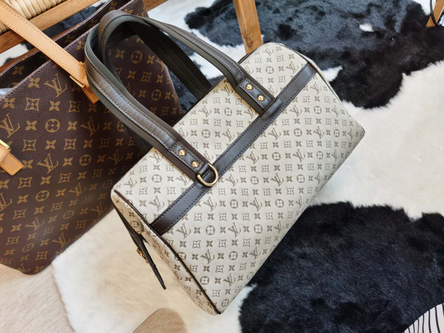 Pre-loved Louis Vuitton denim Tote bag