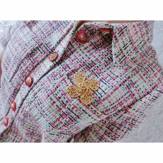 Pre-loved Chanel Vintage 1990s Flower Motif CC Glod Plated Pin and Brooch