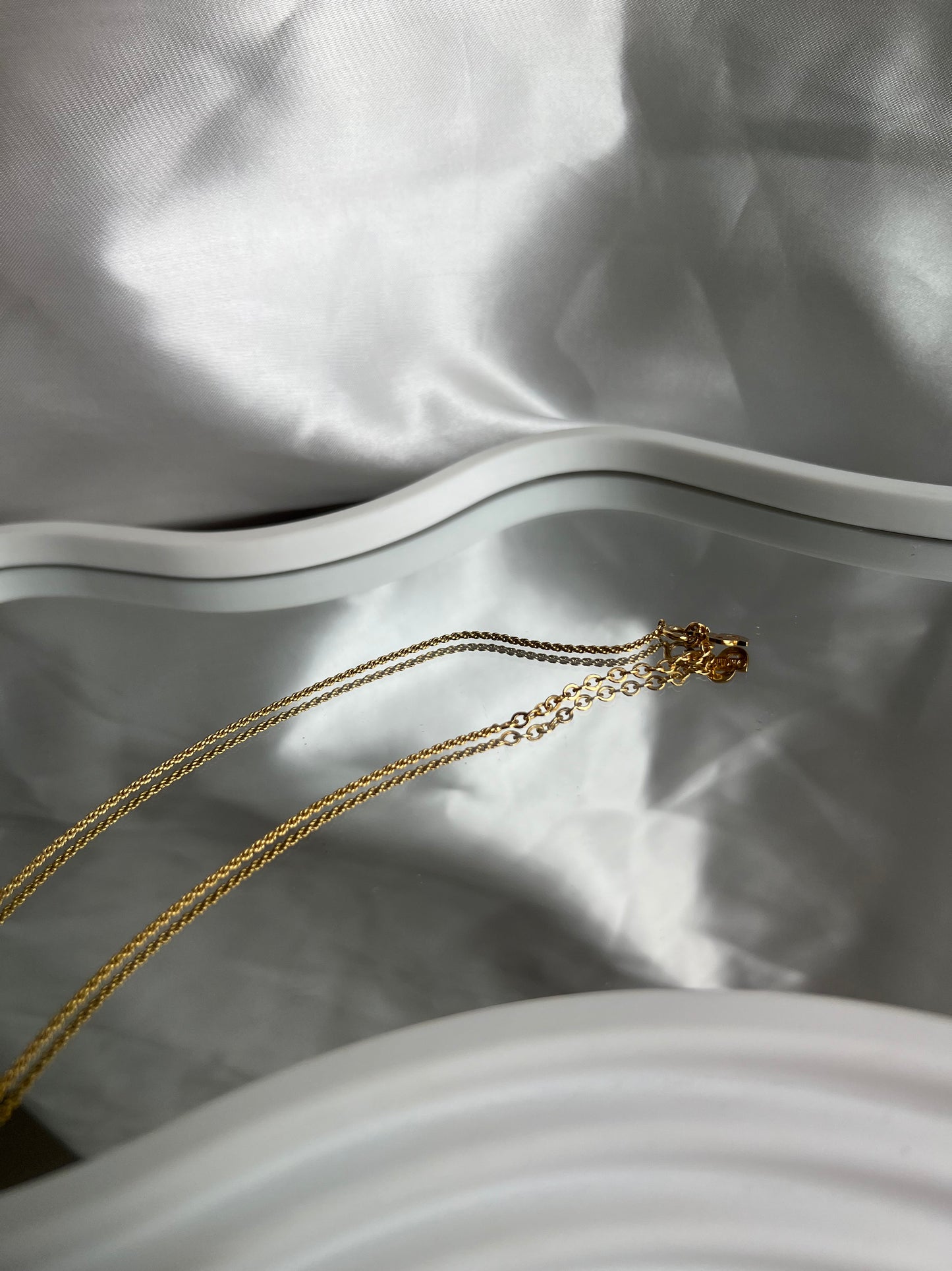 Pre-loved Christian Dior Vintage Crystal-embellished Necklace