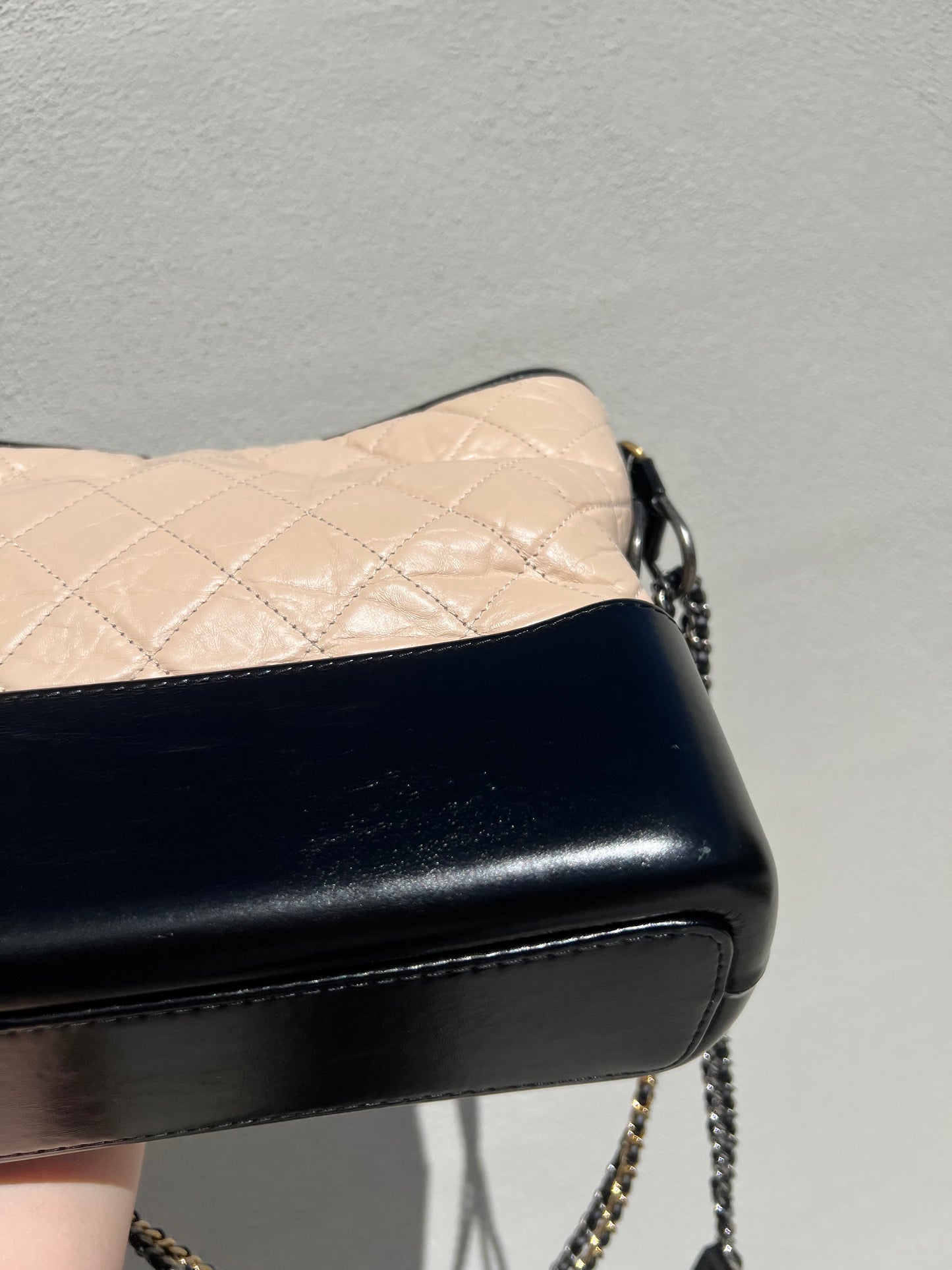 Pre-loved Chanel Beige/Black Quilted Leather Medium Gabrielle Hobo Bag