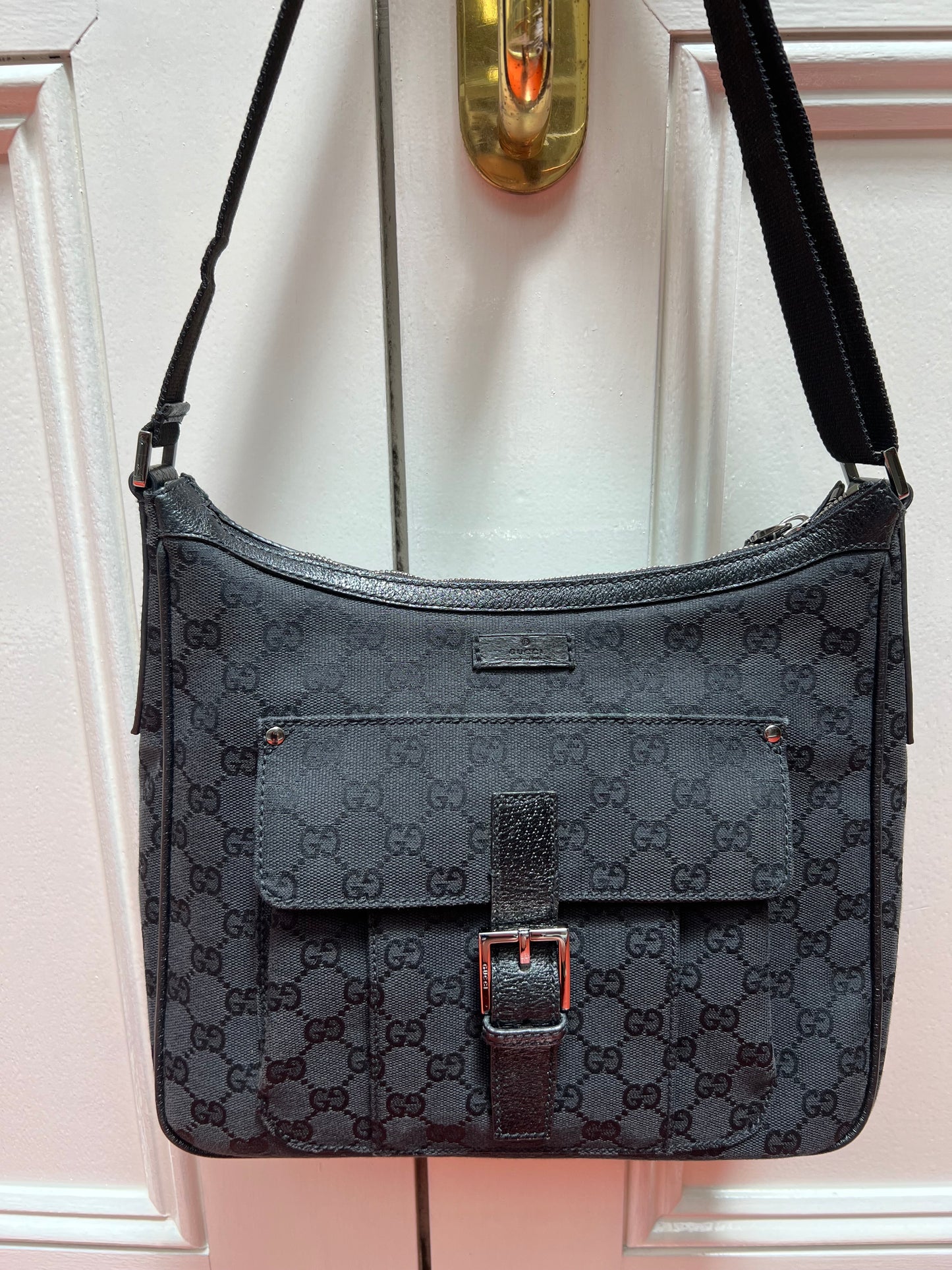 Pre-loved Gucci Black GG Canvas and Leather Crossbody Bag