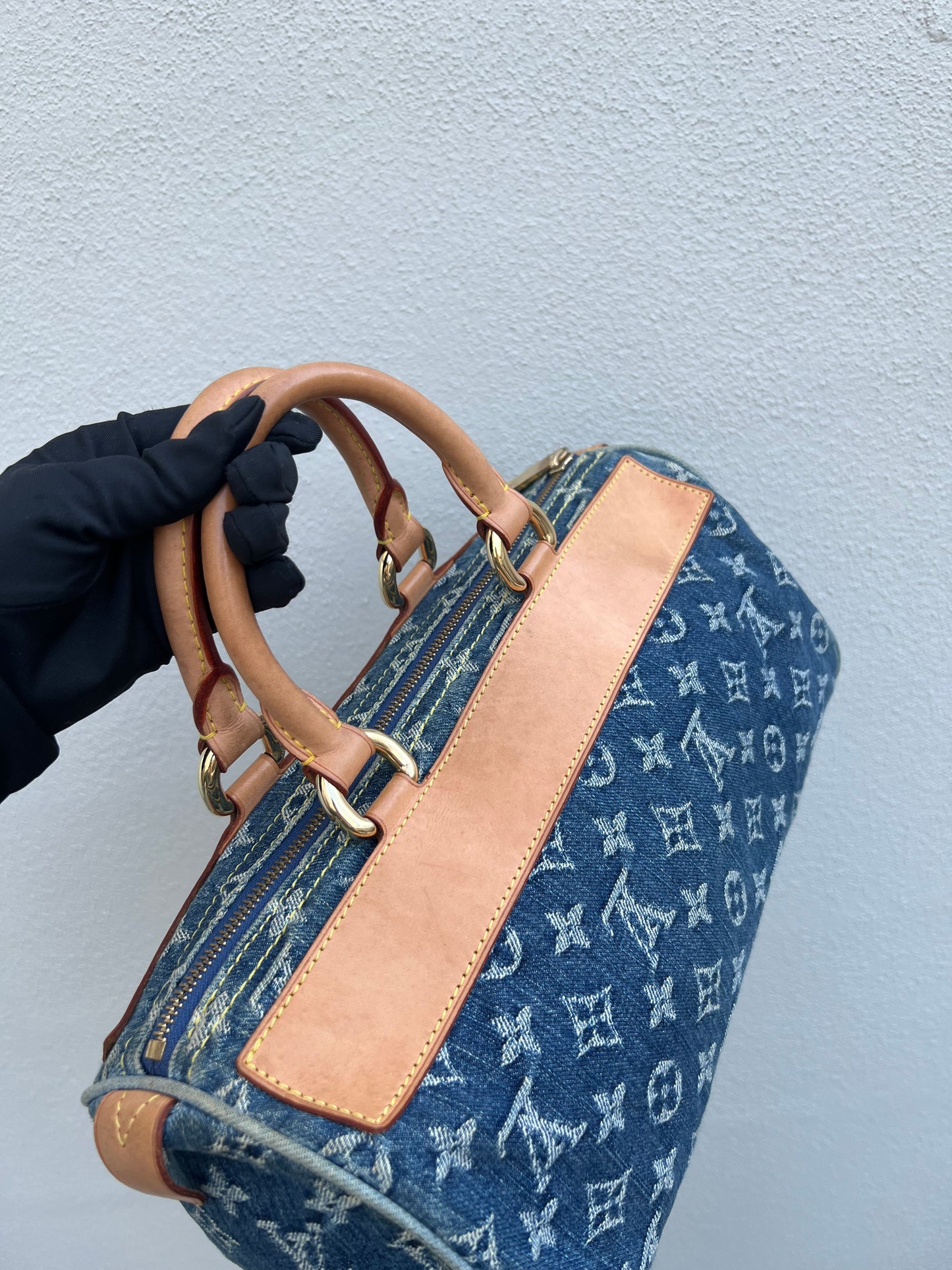 Pre-loved Louis Vuitton Blue Monogram Denim Neo Speedy Handbag 2005