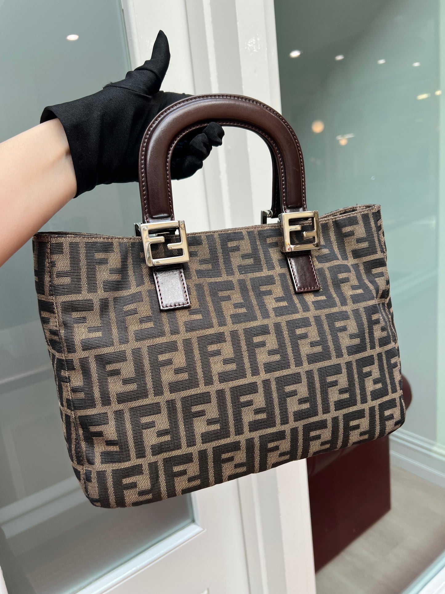 Pre-loved Fendi Vintage Zucca Print tote bag