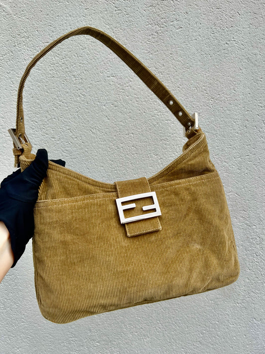 Pre-loved Fendi Baguette Cloth Handbag