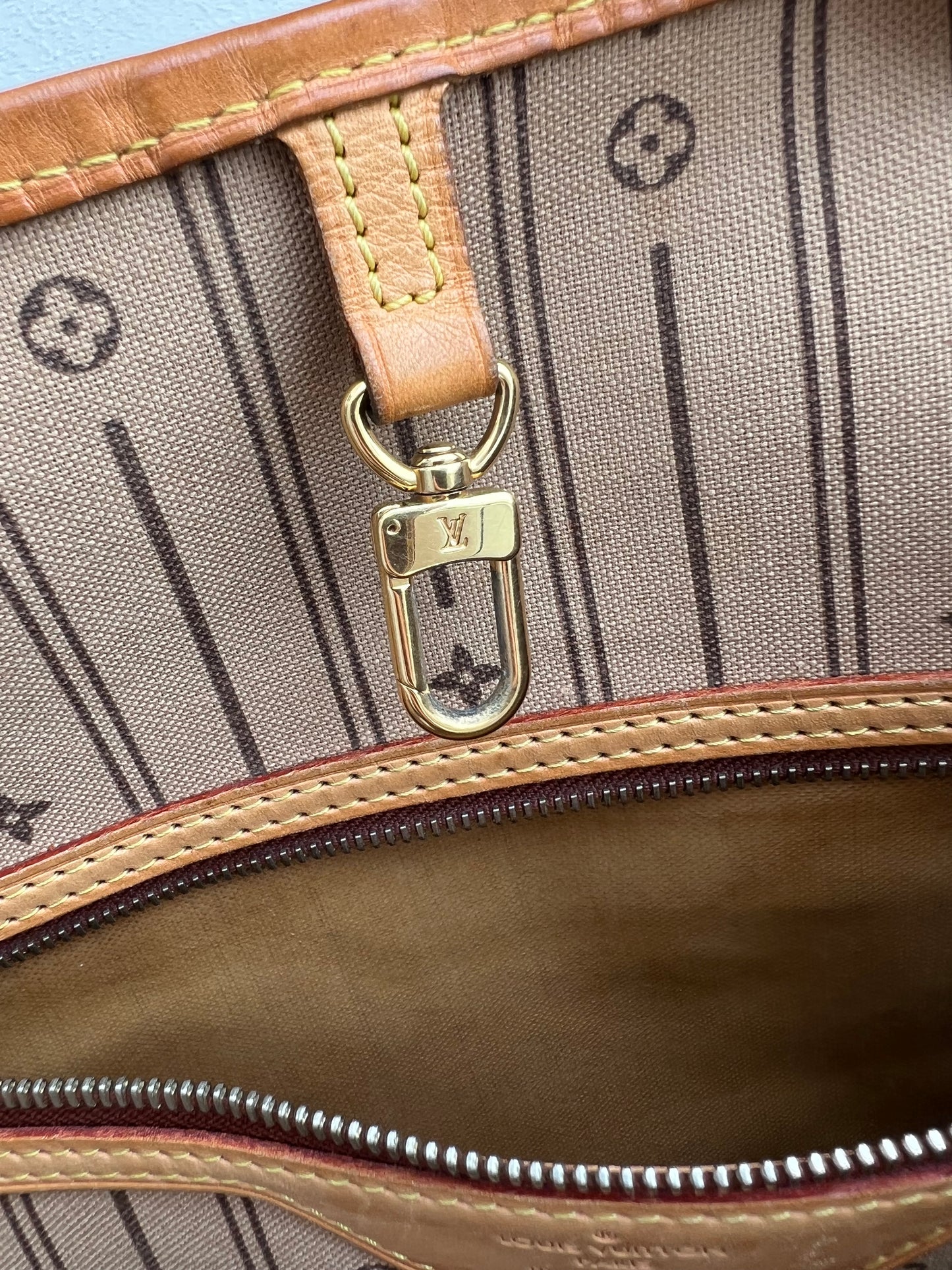 Pre-loved Louis Vuitton Neverfull Leather Tote GM Monogram 2008