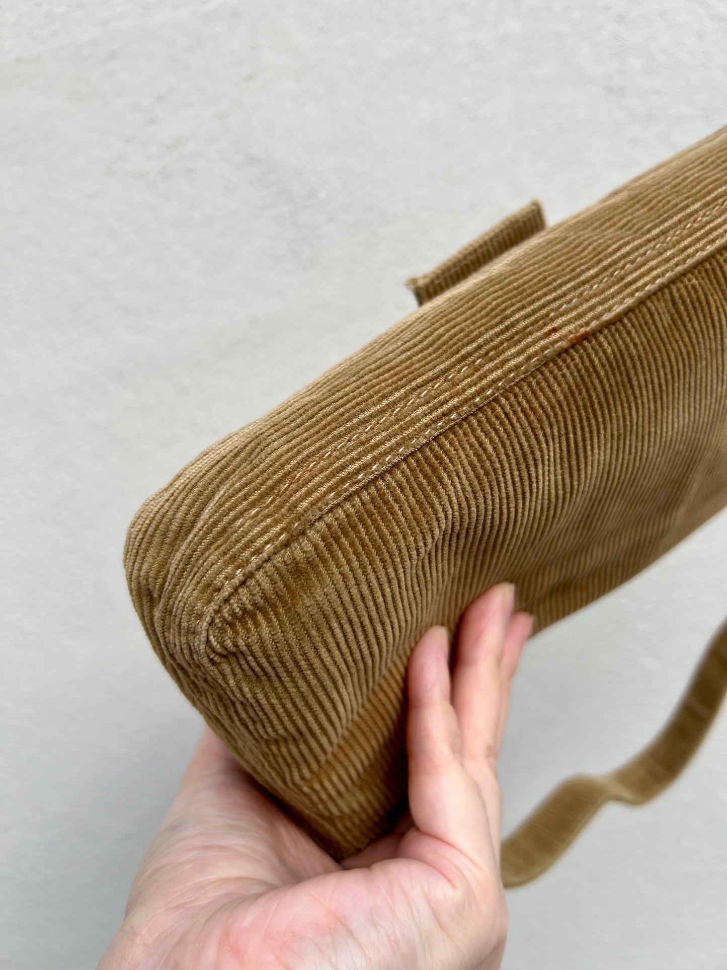 Pre-loved Fendi Camel-toned corduroy Corduroy Baguette Bag