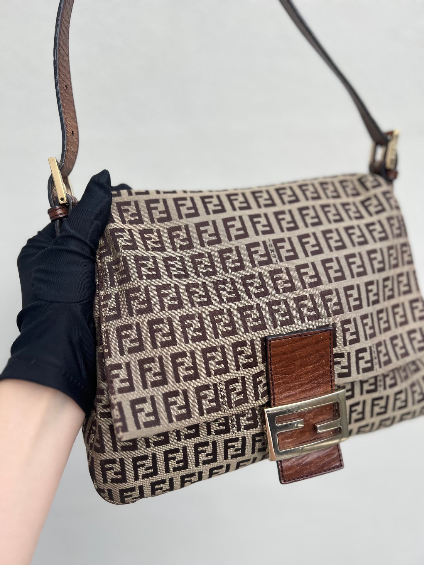 Pre-loved Fendi Vintage Zucchino Pattern Baguette Mamma Handbag