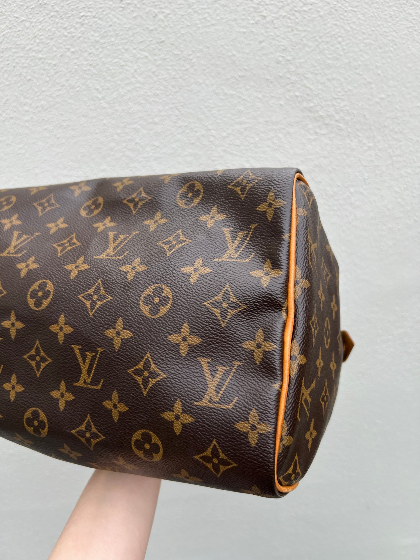 Pre-loved Louis Vuitton Speedy 30 Handbag Monogram 2012