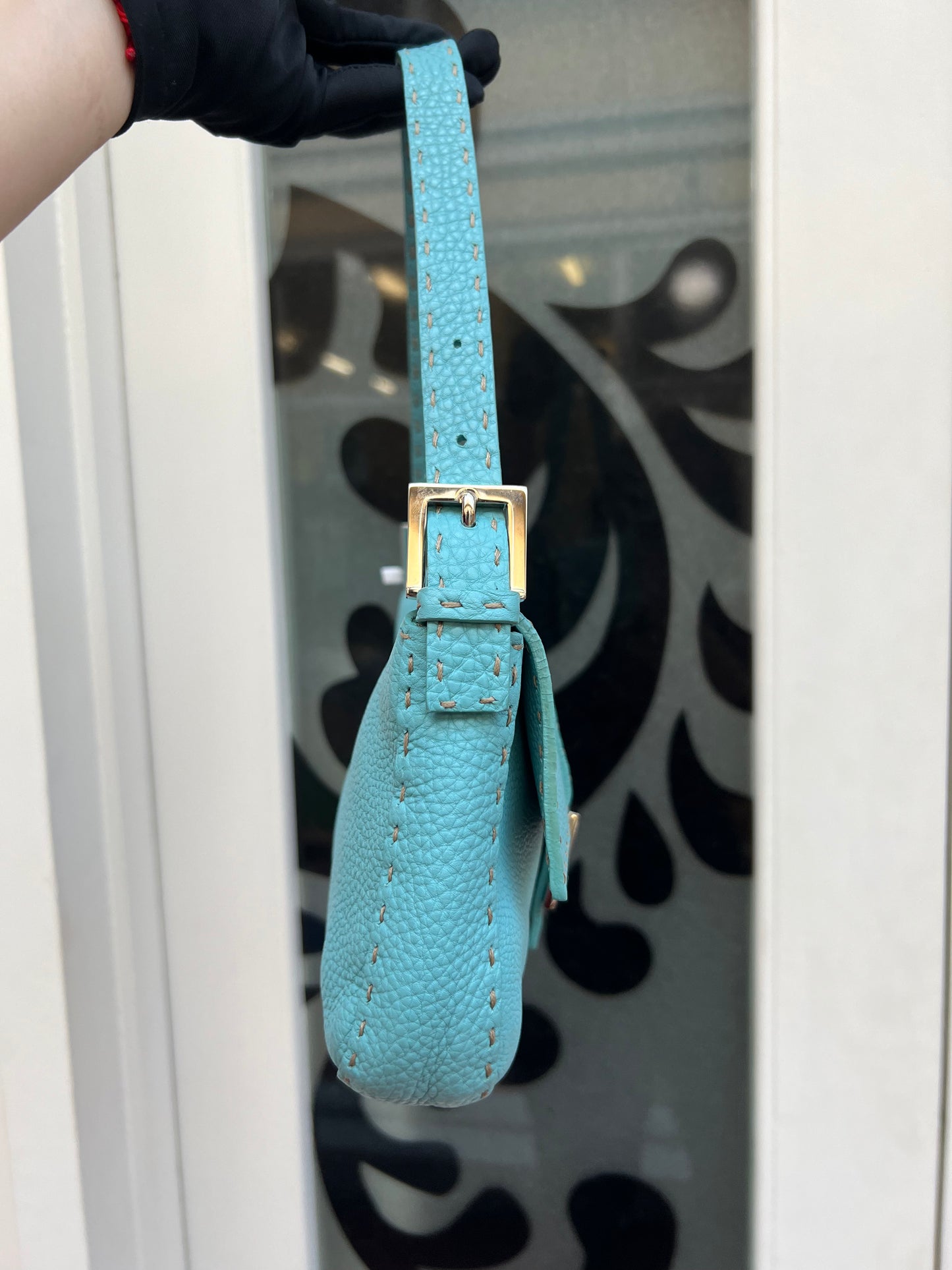 Pre-loved Fendi Vintage Blue Leather Baguette Handbag