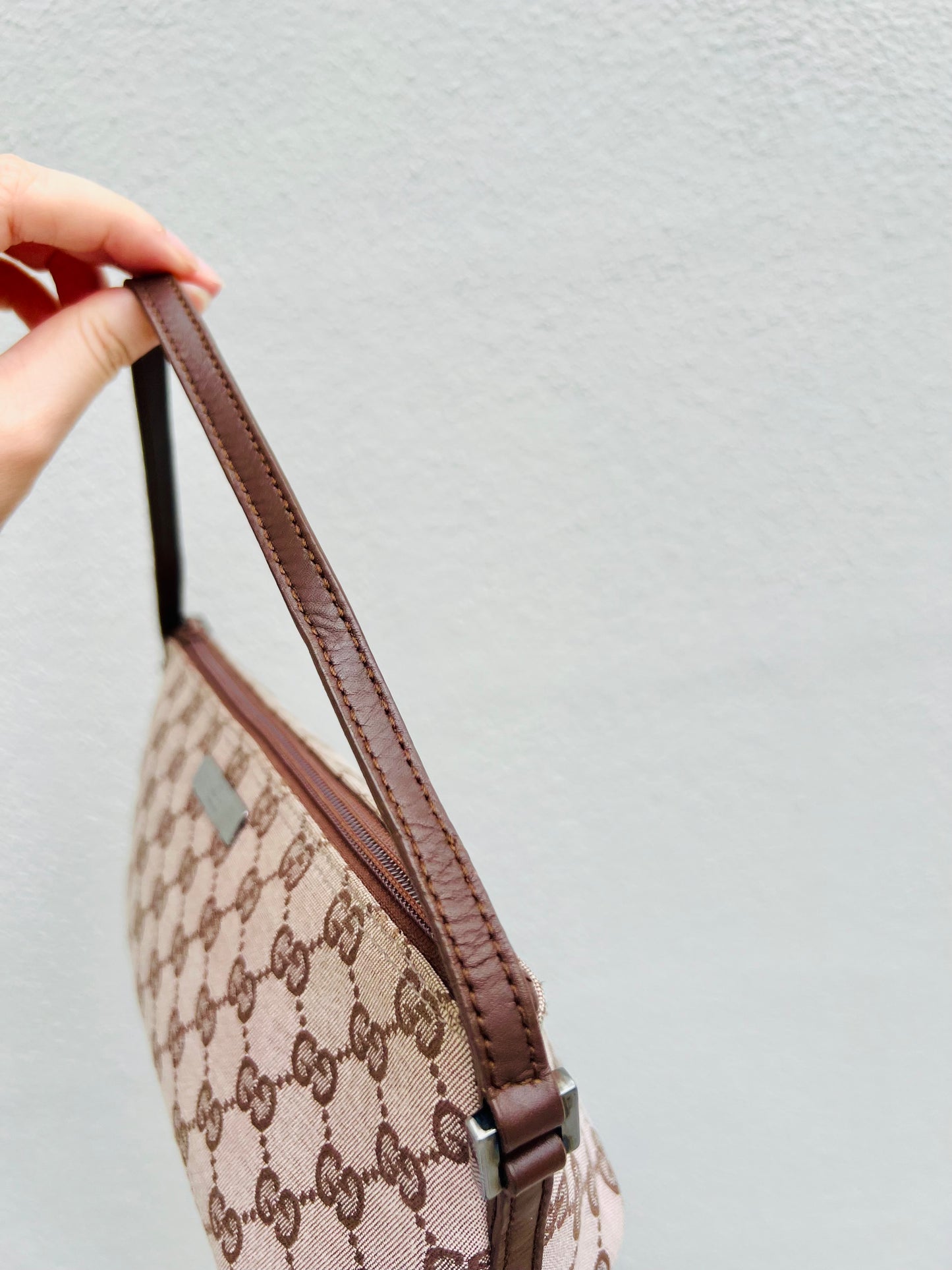 Pre-loved Gucci vintage GG Canvas Boat Baguette Bag Brown