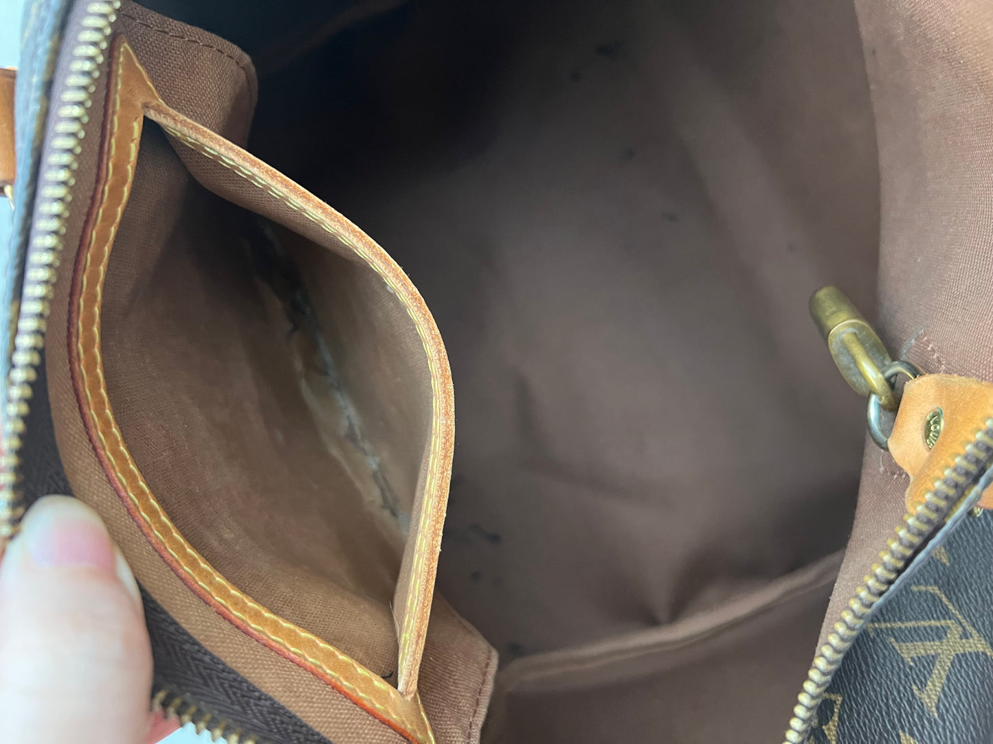 Pre-loved Louis Vuitton Speedy 30 Handbag Monogram 2012