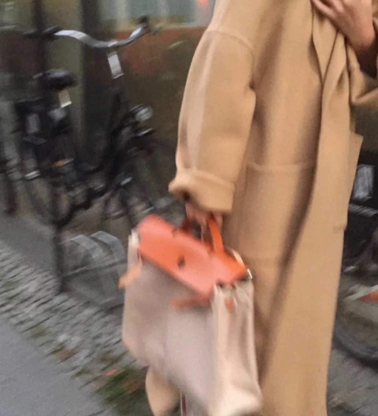 Pre-loved Hermès Vintage Herbag Crossbody Bag Beige 1998