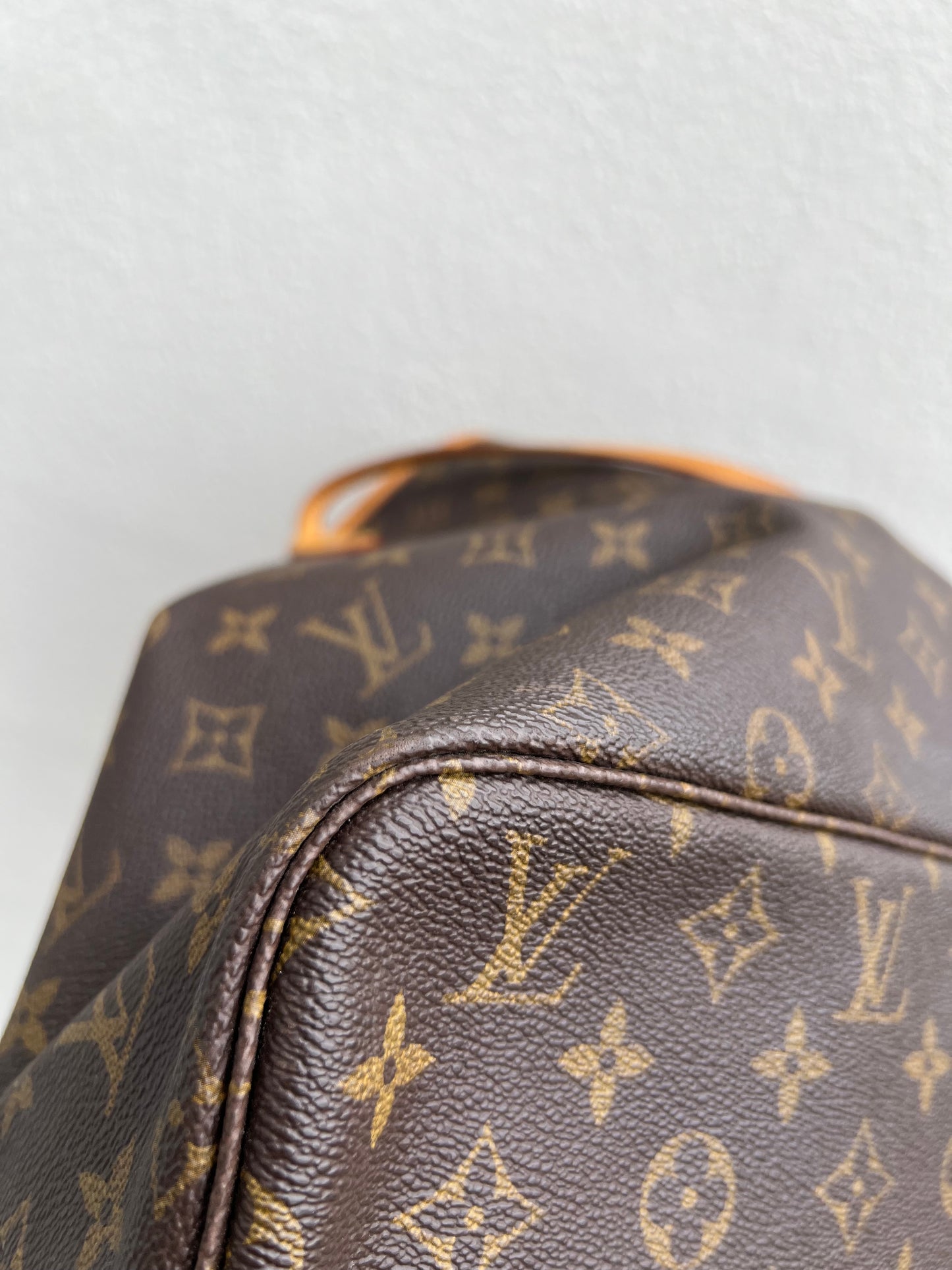 Pre-loved Louis Vuitton Neverfull Leather Tote GM Monogram 2008